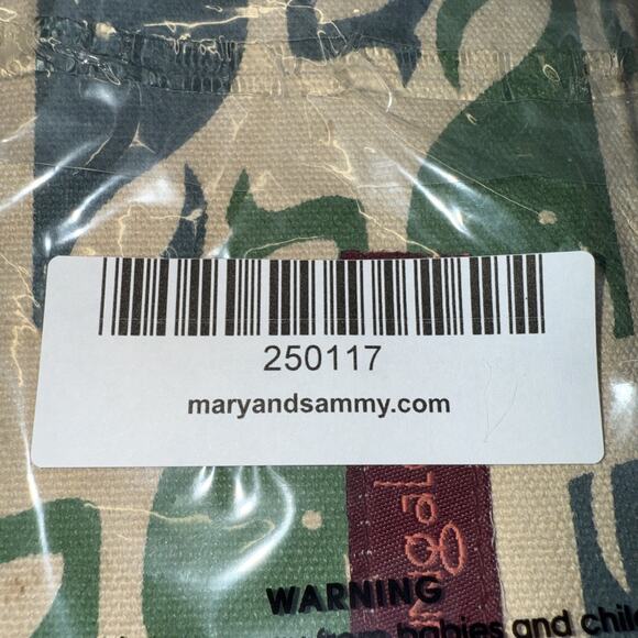 Bungalow 360 Women's Canvas Wristlet Navy Blue Green Whale Vegan Clutch Wallet - Picture 8 of 8